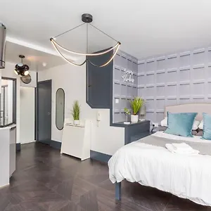  Apartment In The Lanes