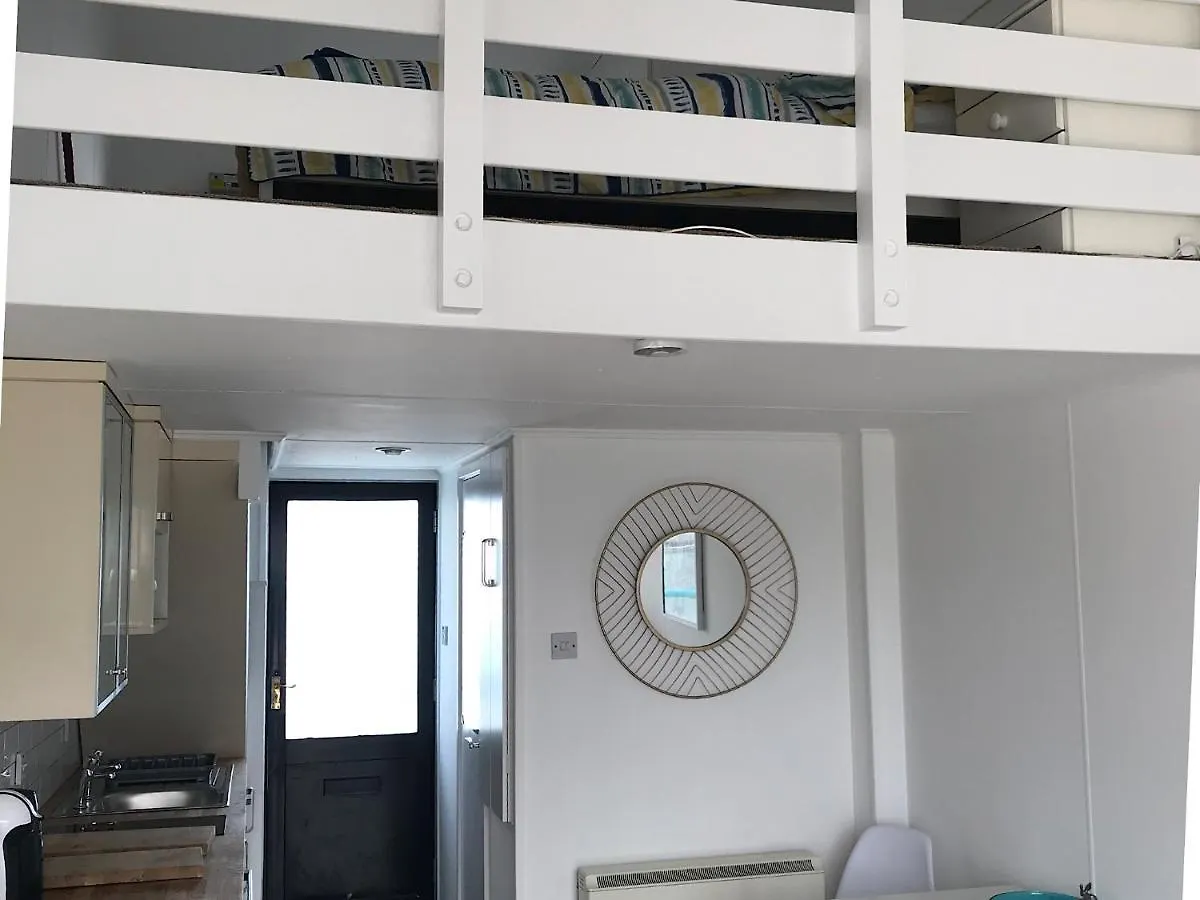 Brighton Marina Floating Home Apartamento